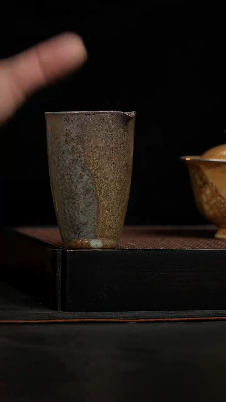 普洱落灰公道杯微瑕100ml