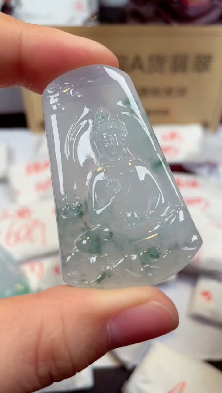 【闪购商品】翡翠颈饰未镶嵌天然缅甸翡翠A货