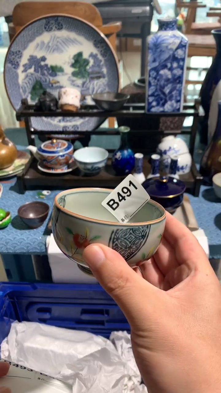 青***雪柒柒日瓷谢谢支持