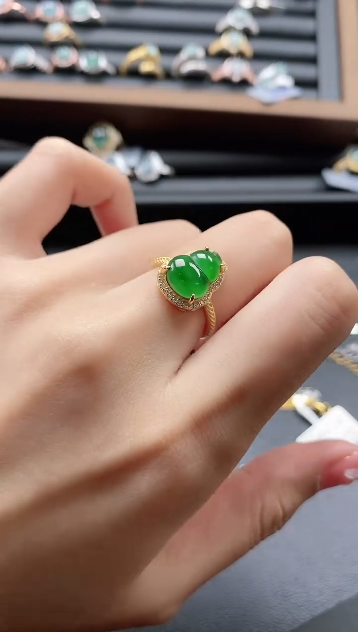 【闪购商品】翡翠戒指银S925镶嵌15511