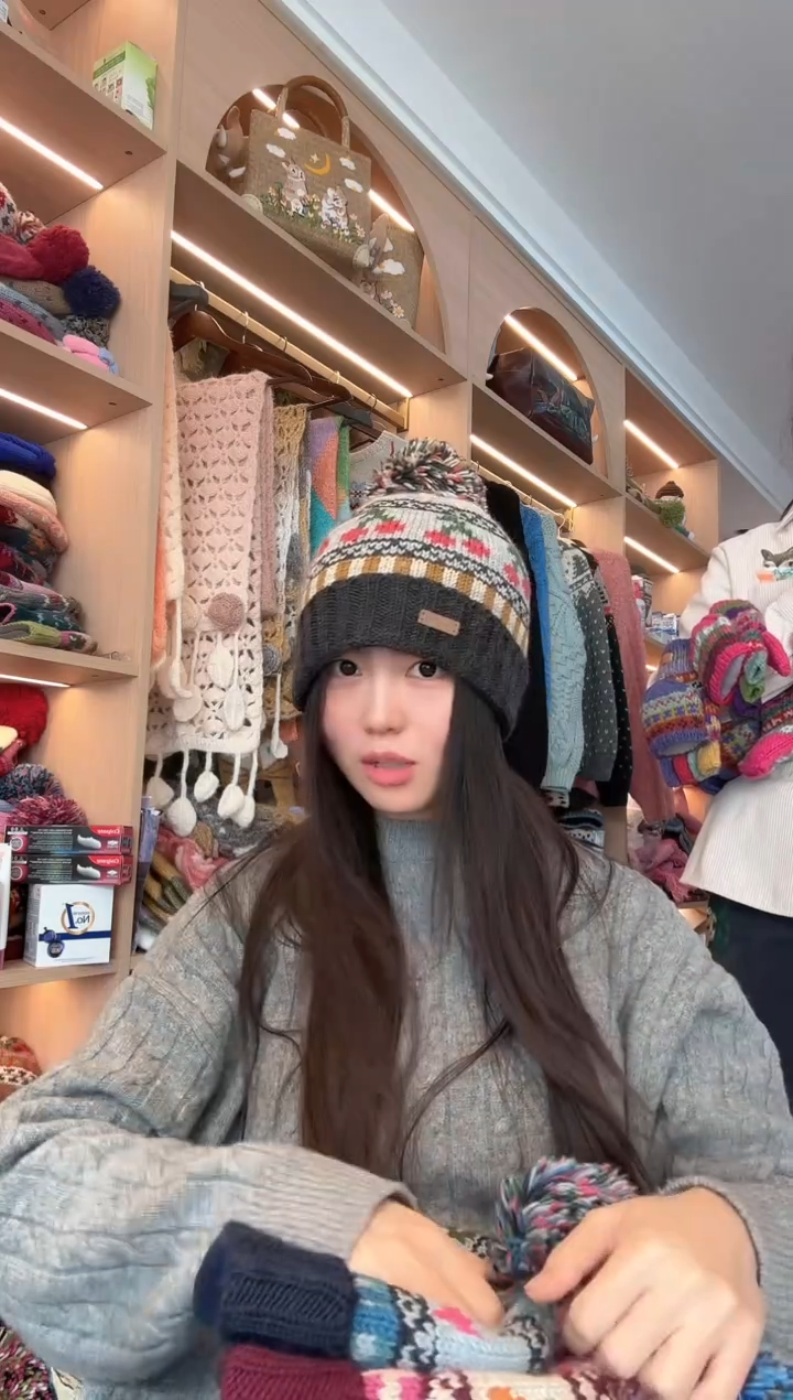 羊毛美利奴灰色樱桃帽