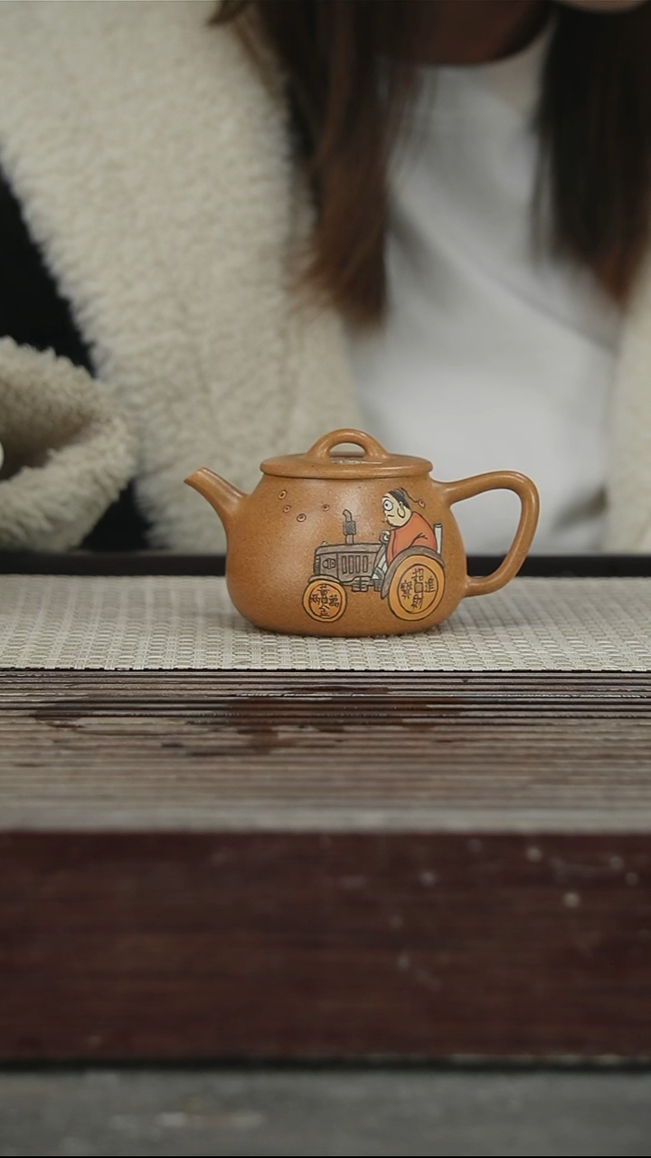 茶壶紫砂32号150CC