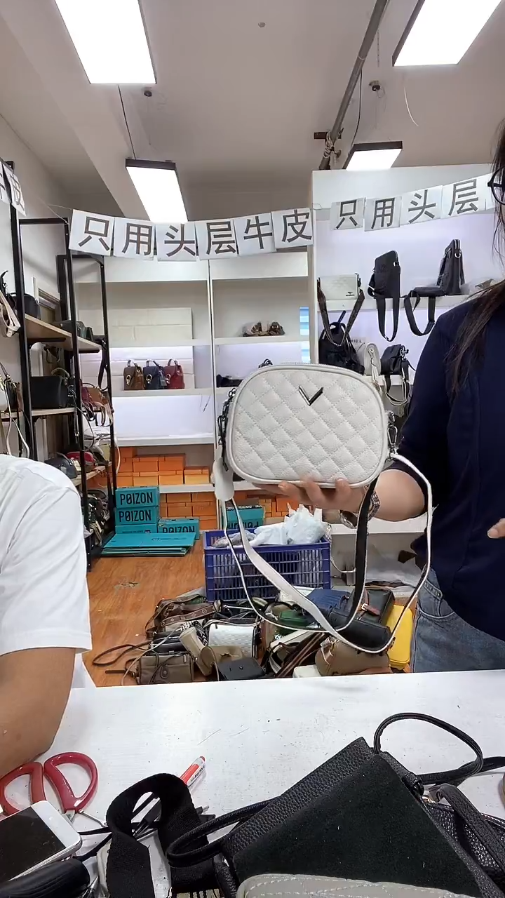 头层牛皮000819白色