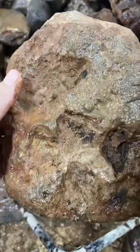 定制玛瑙吴*辉原石902200