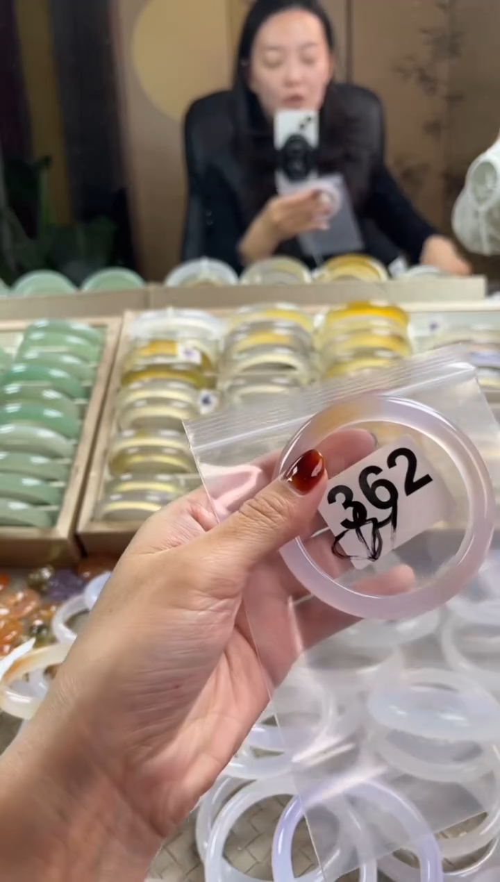 手镯玛瑙/玉髓未镶嵌362
