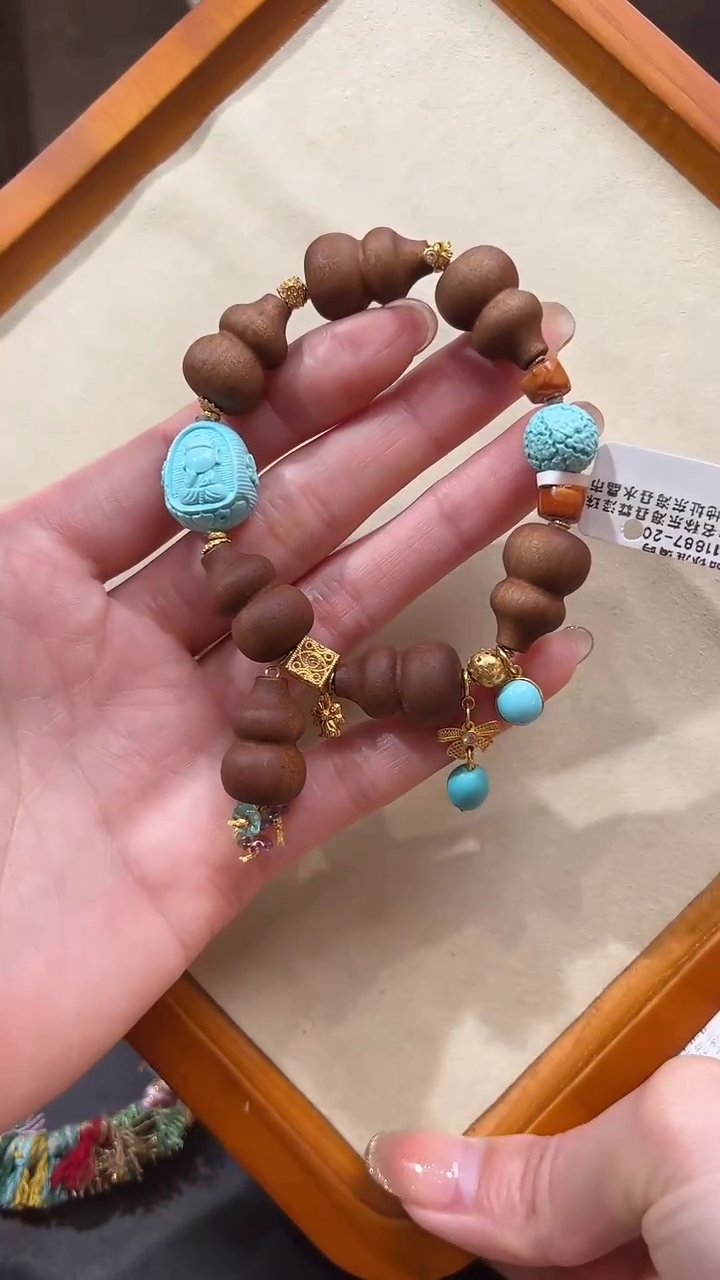 【闪购商品】18K金镶嵌绿松石手链绿松石手链