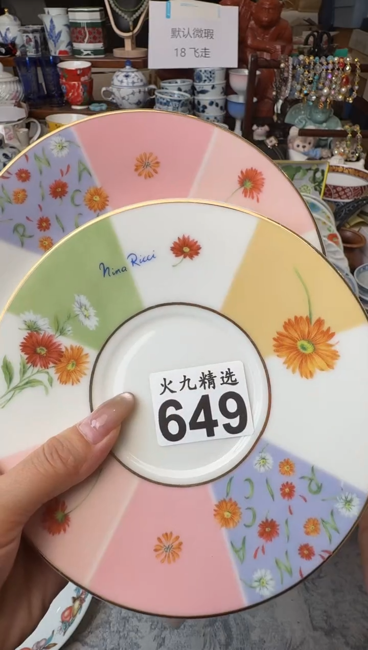 佛***莲 佛前一朵莲