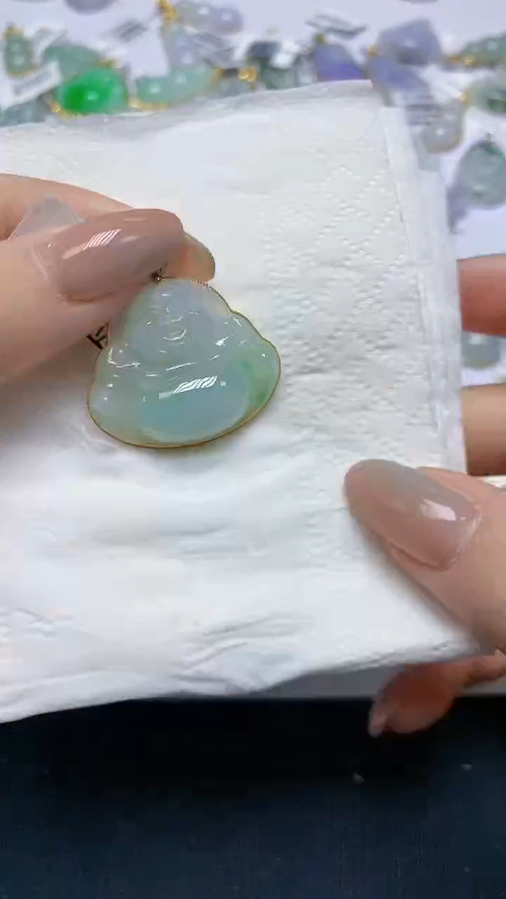 翡翠18K金镶嵌颈饰天然缅甸A货翡翠