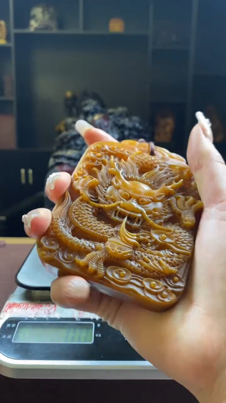 【闪购商品】寿山石印石田黄大龙牌