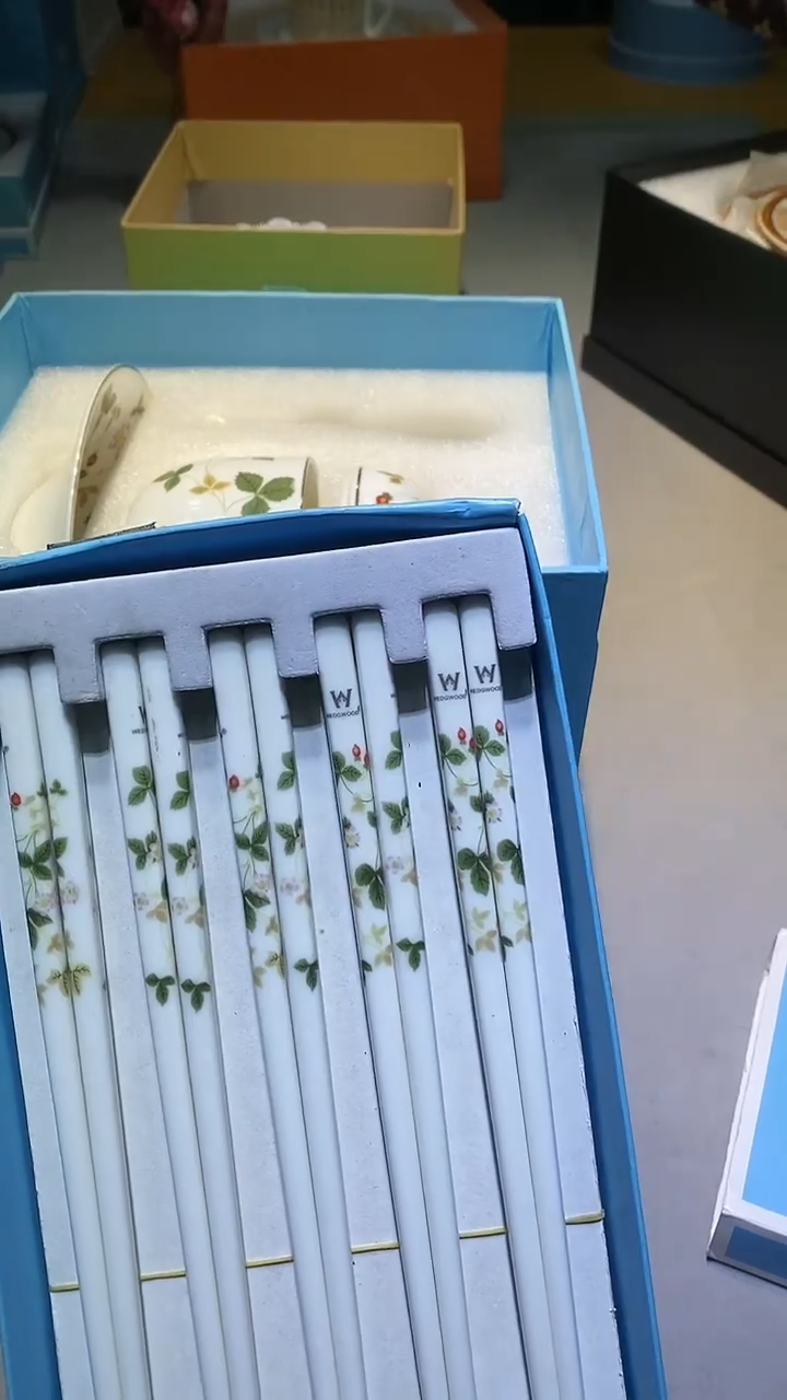 【闪购商品】瓷片11111111111111111