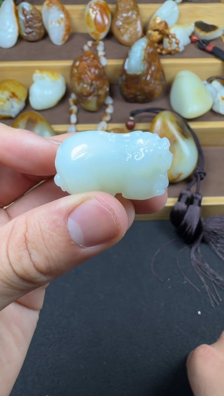 颈饰未镶嵌和田玉5