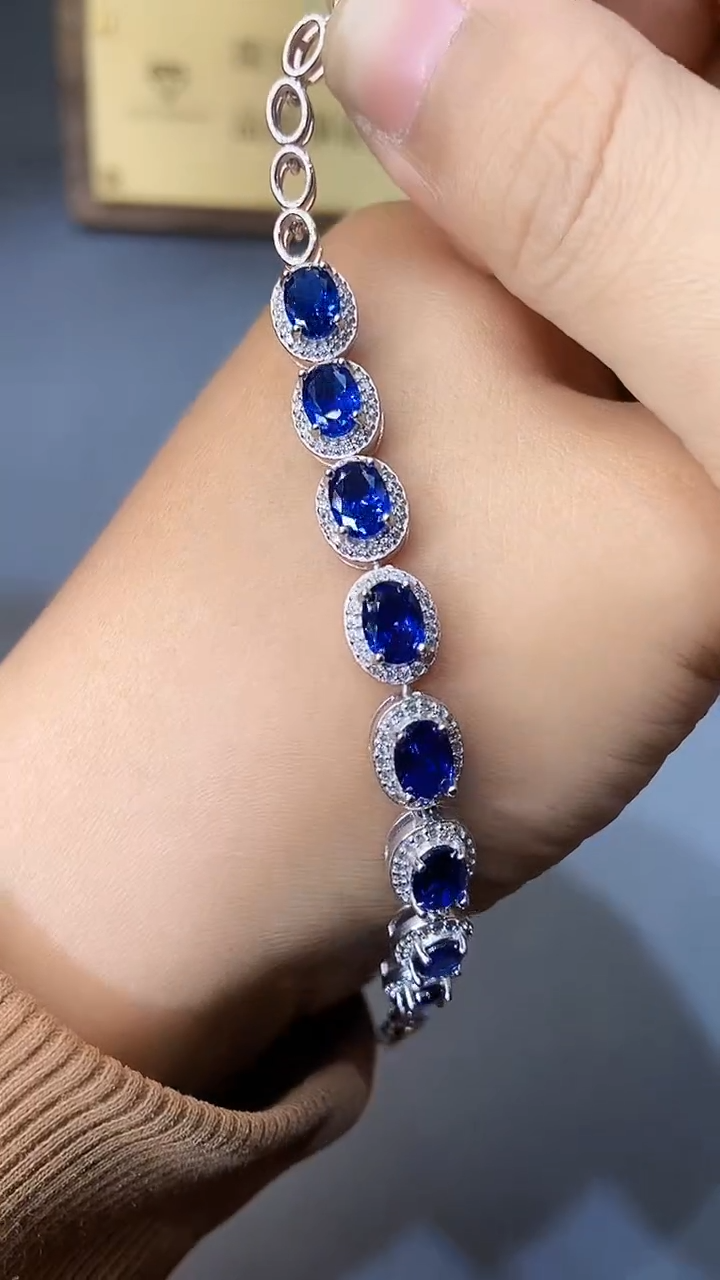 【闪购商品】蓝宝石手链银S925镶嵌354