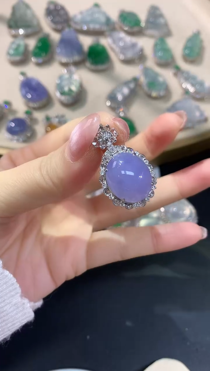 吊坠(不含链)18K金镶嵌翡翠Q174|35800