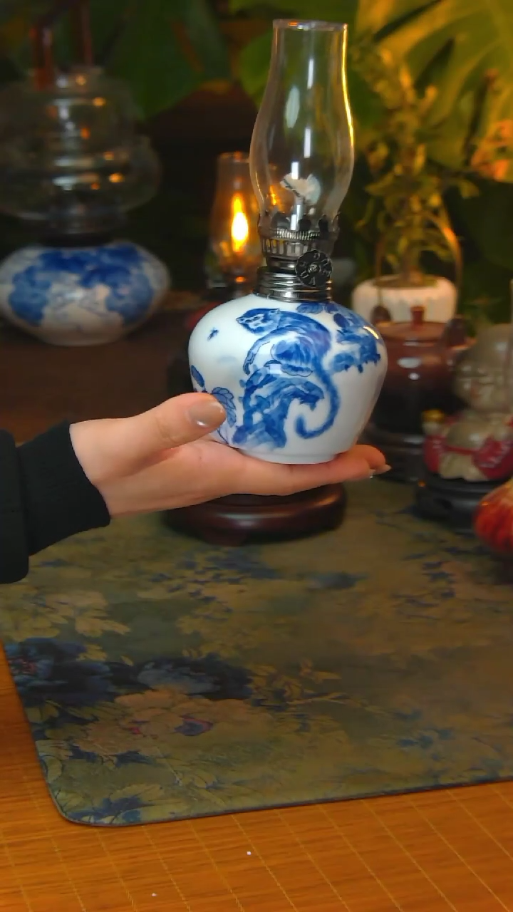 【闪购商品】景德镇陶瓷手工灯摆件