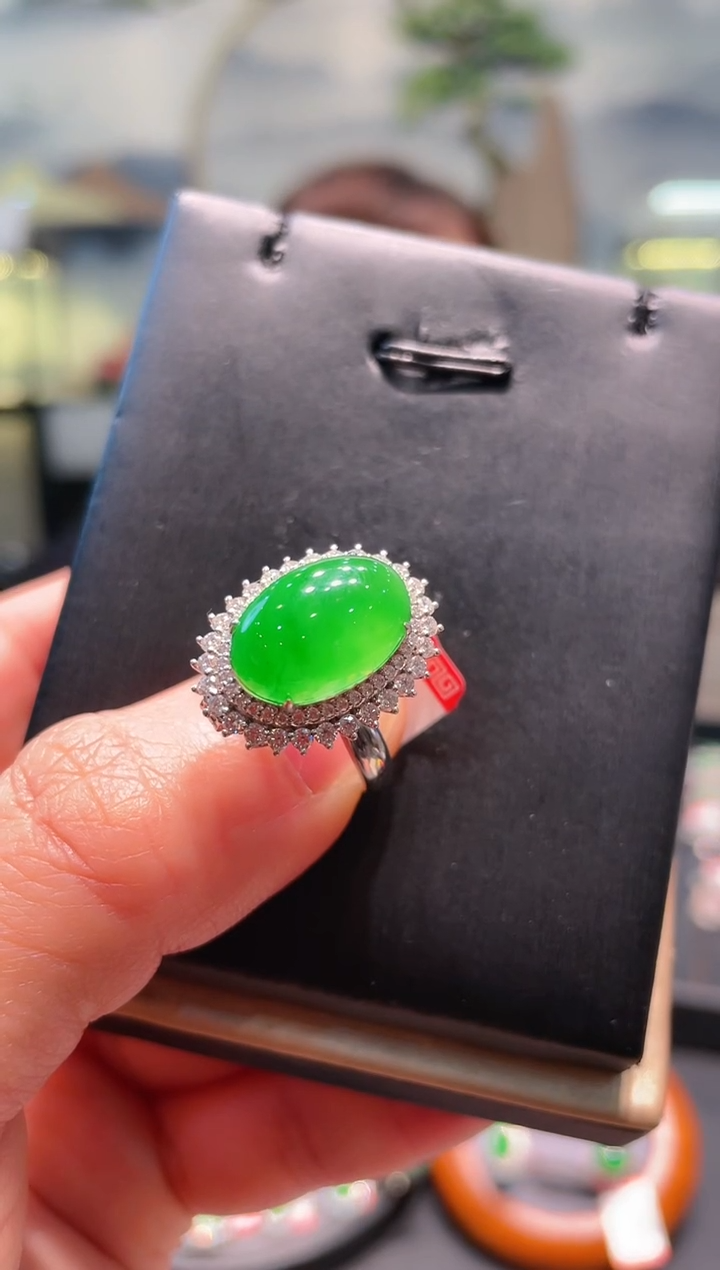 【闪购商品】翡翠颈饰18K金镶嵌A39两用