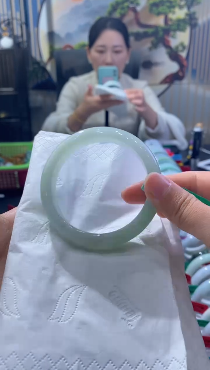 【闪购商品】翡翠手镯未镶嵌00008628