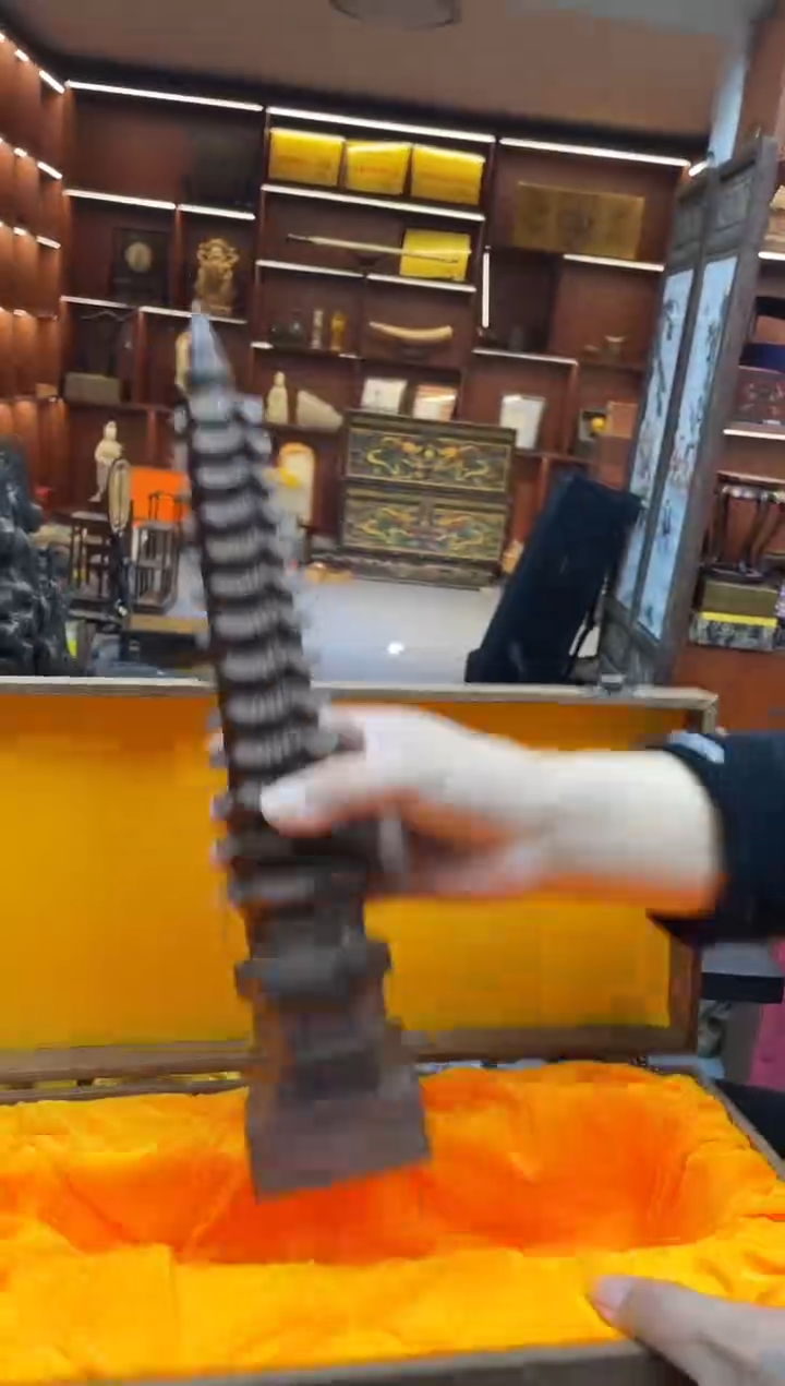 【闪购商品】大叶紫檀（黑酸枝木类） 