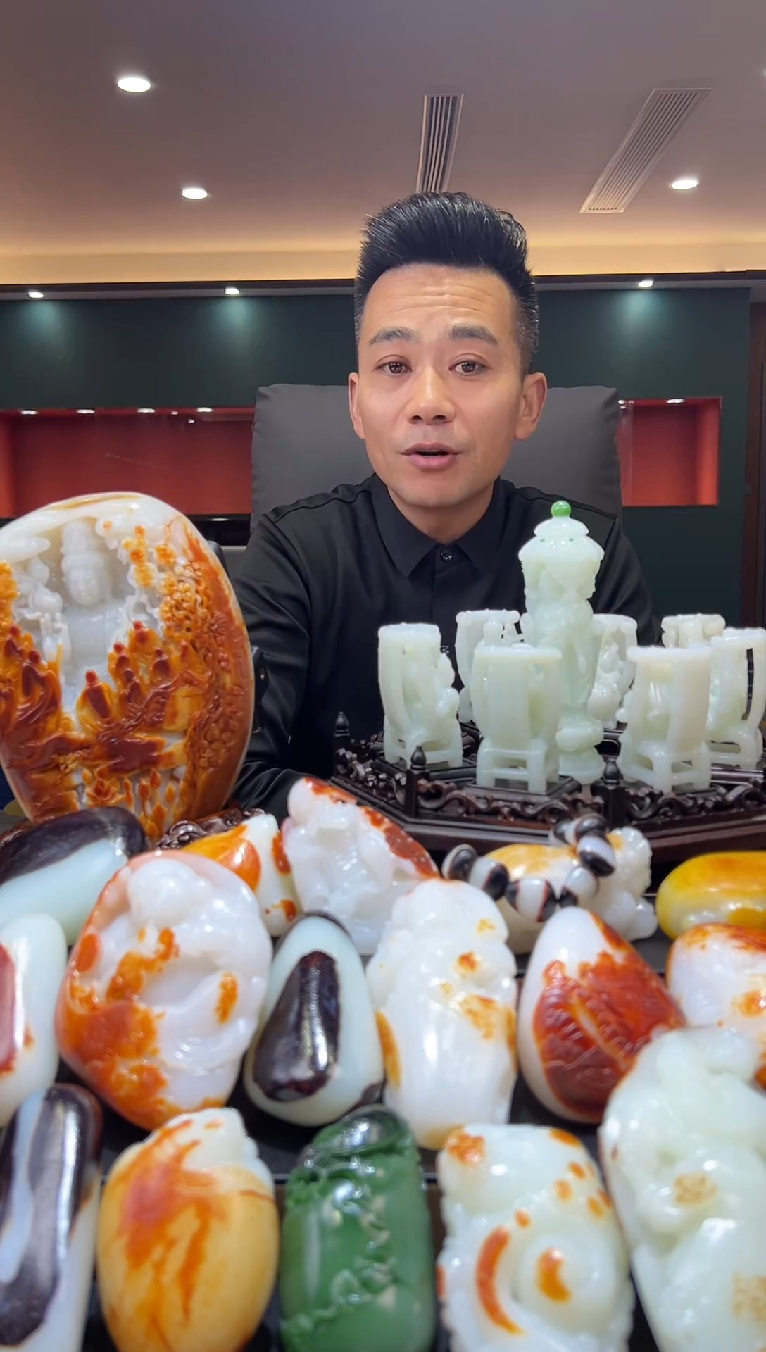未镶嵌和田玉把件王*。和田玉
