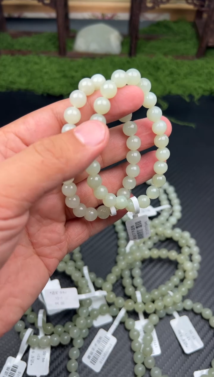 未镶嵌手串和田玉且末微色差近矿卡8多样性发货拍一发一