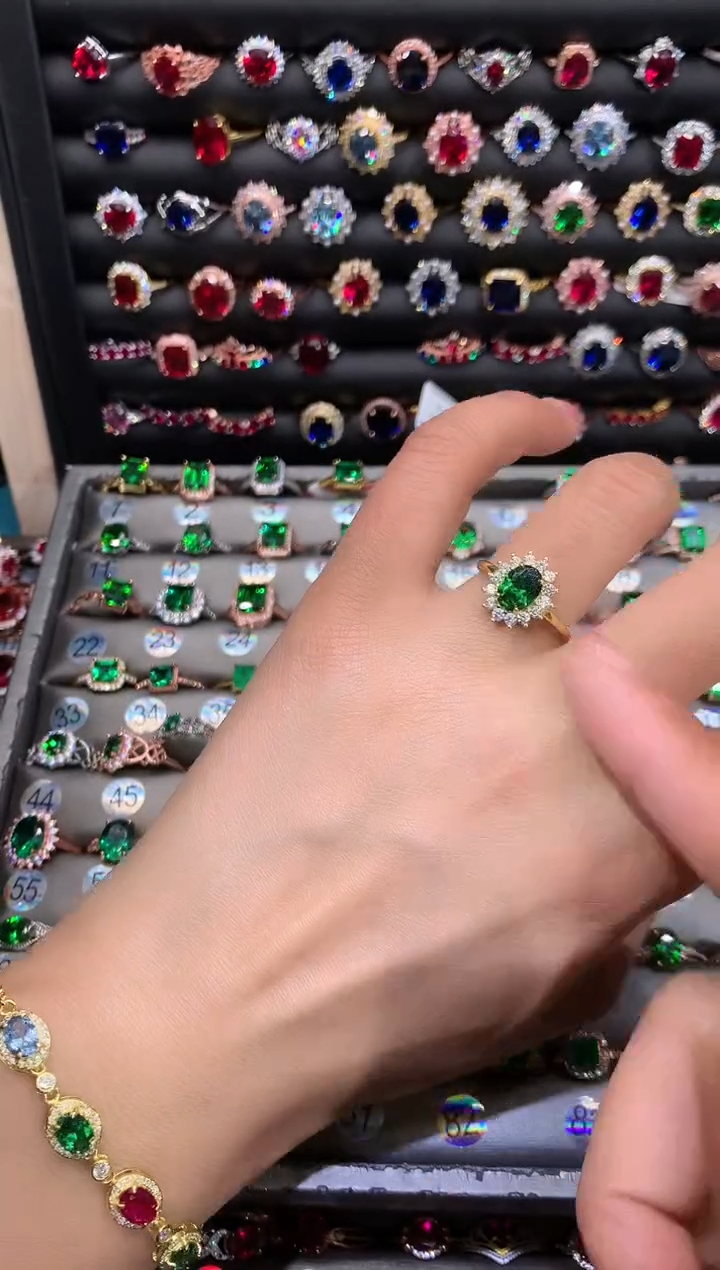 【闪购商品】透辉石戒指银S925镶嵌68金