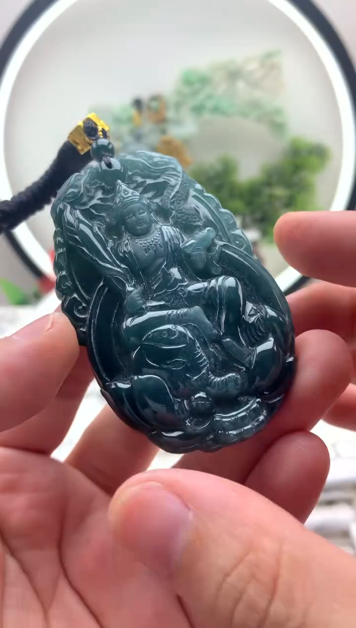 颈饰未镶嵌翡翠普贤