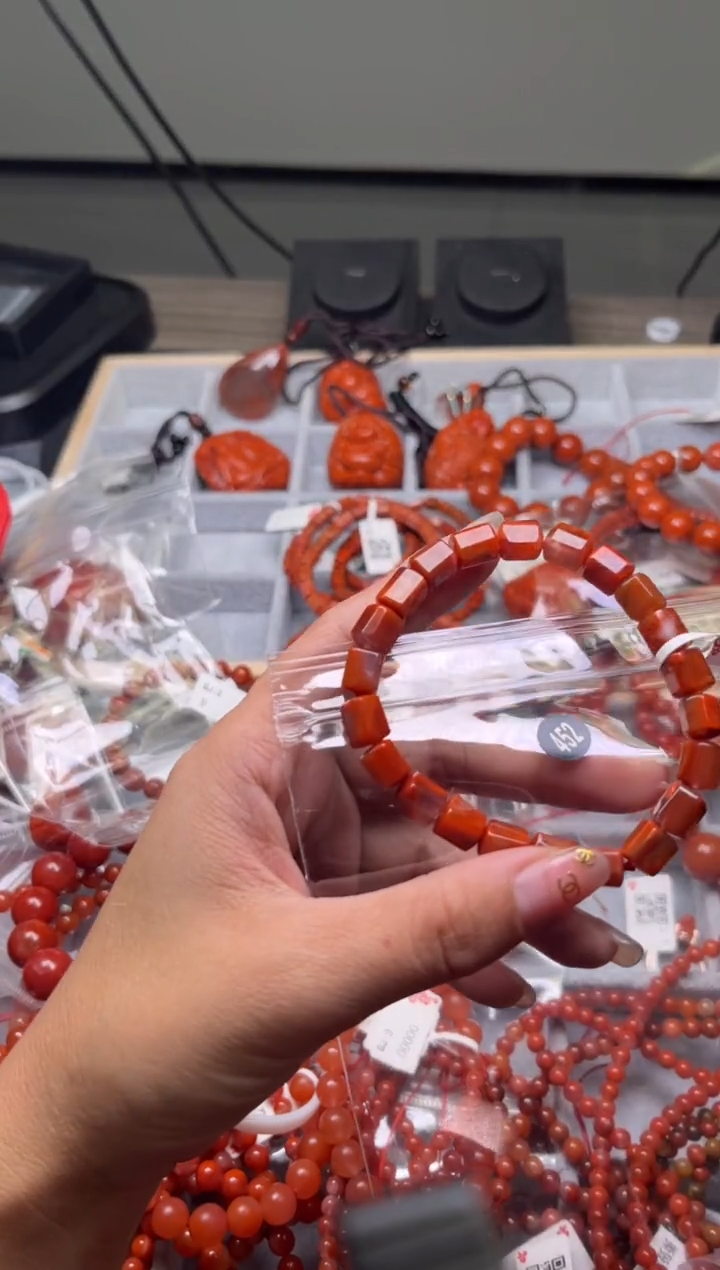 【闪购商品】南红玛瑙珠宝奇石未镶嵌452-7+