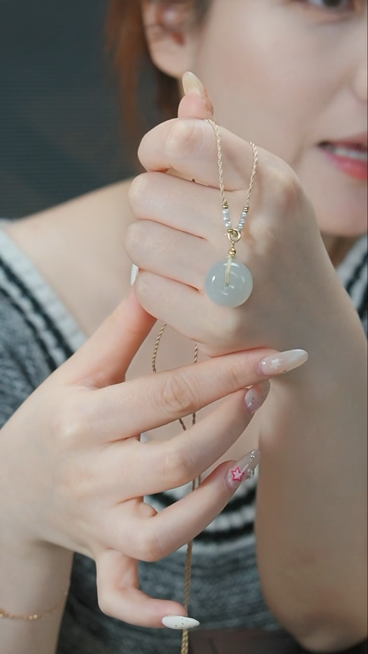 和田玉未镶嵌颈饰平安扣小肉扣