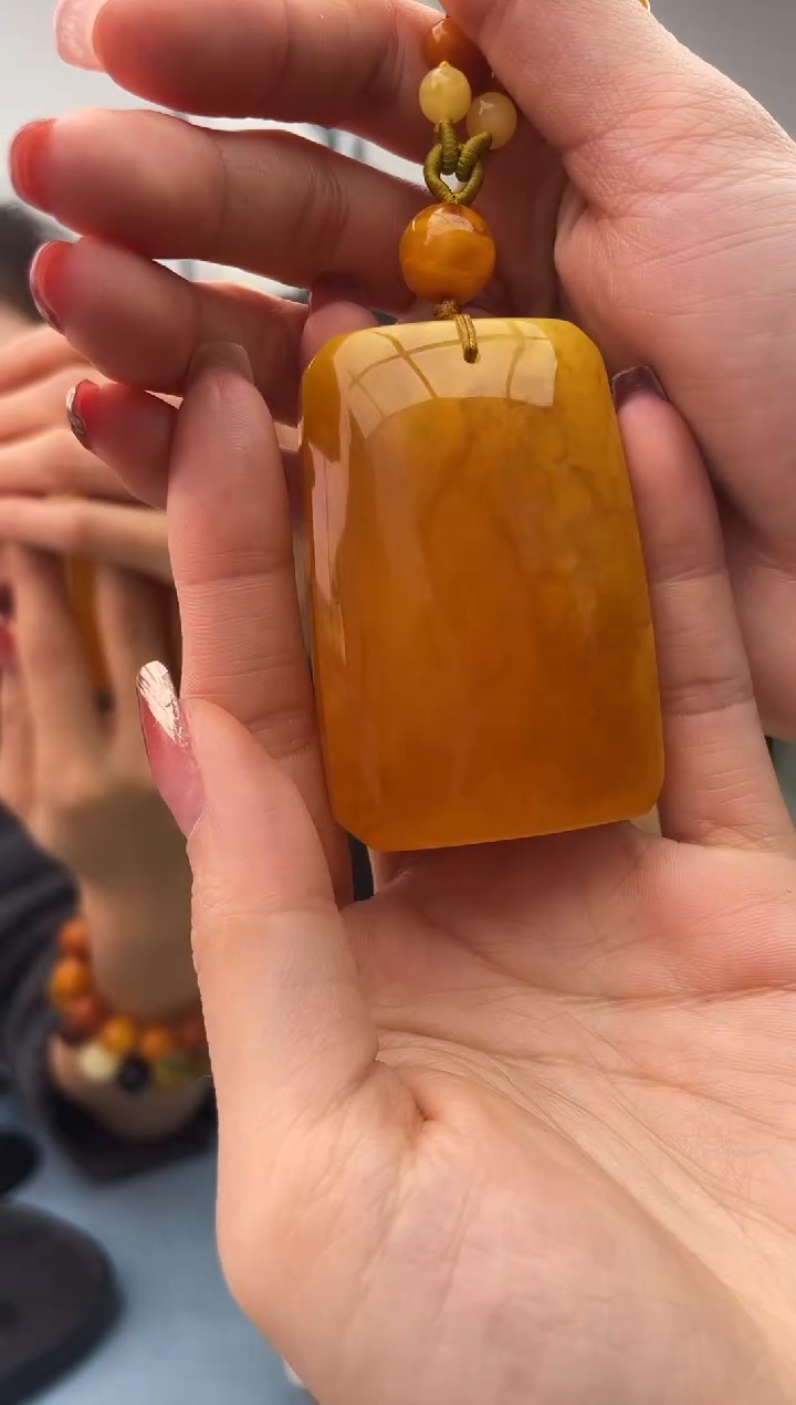 【闪购商品】蜜蜡珠宝奇石未镶嵌假一赔十，多样性发一件046