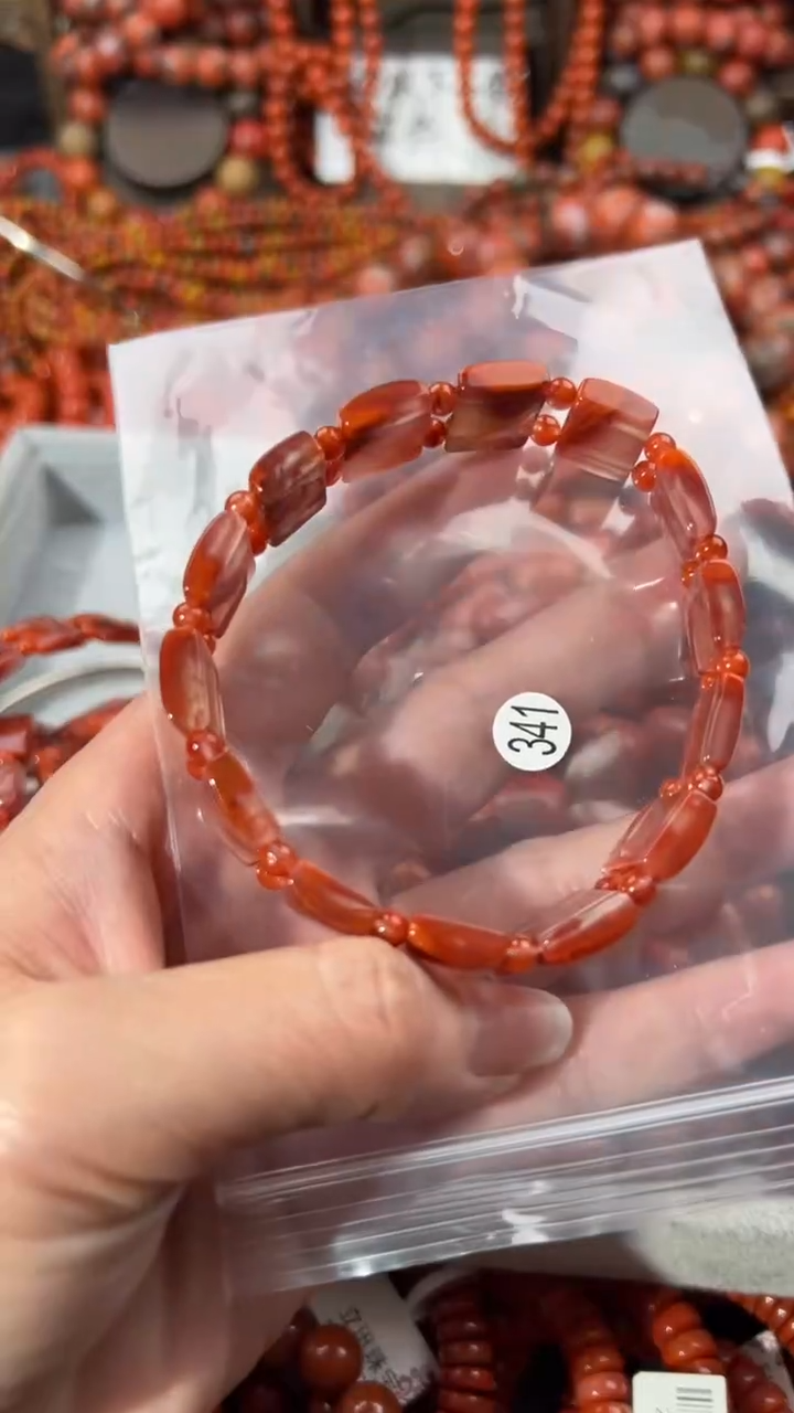 南红玛瑙未镶嵌手串1