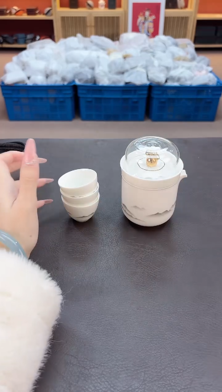 【闪购商品】摆件瓷SC1111111111111