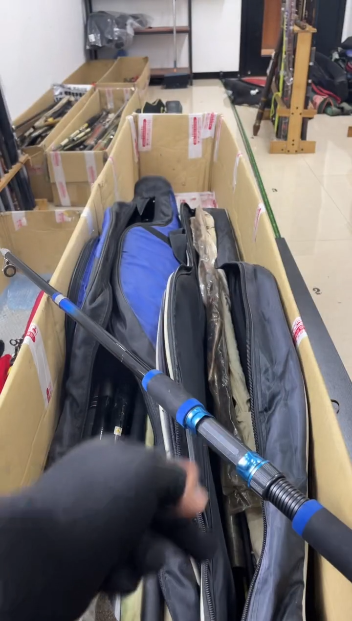 王*二孤品微瑕，以直播间介绍为准，加10元发顺丰。