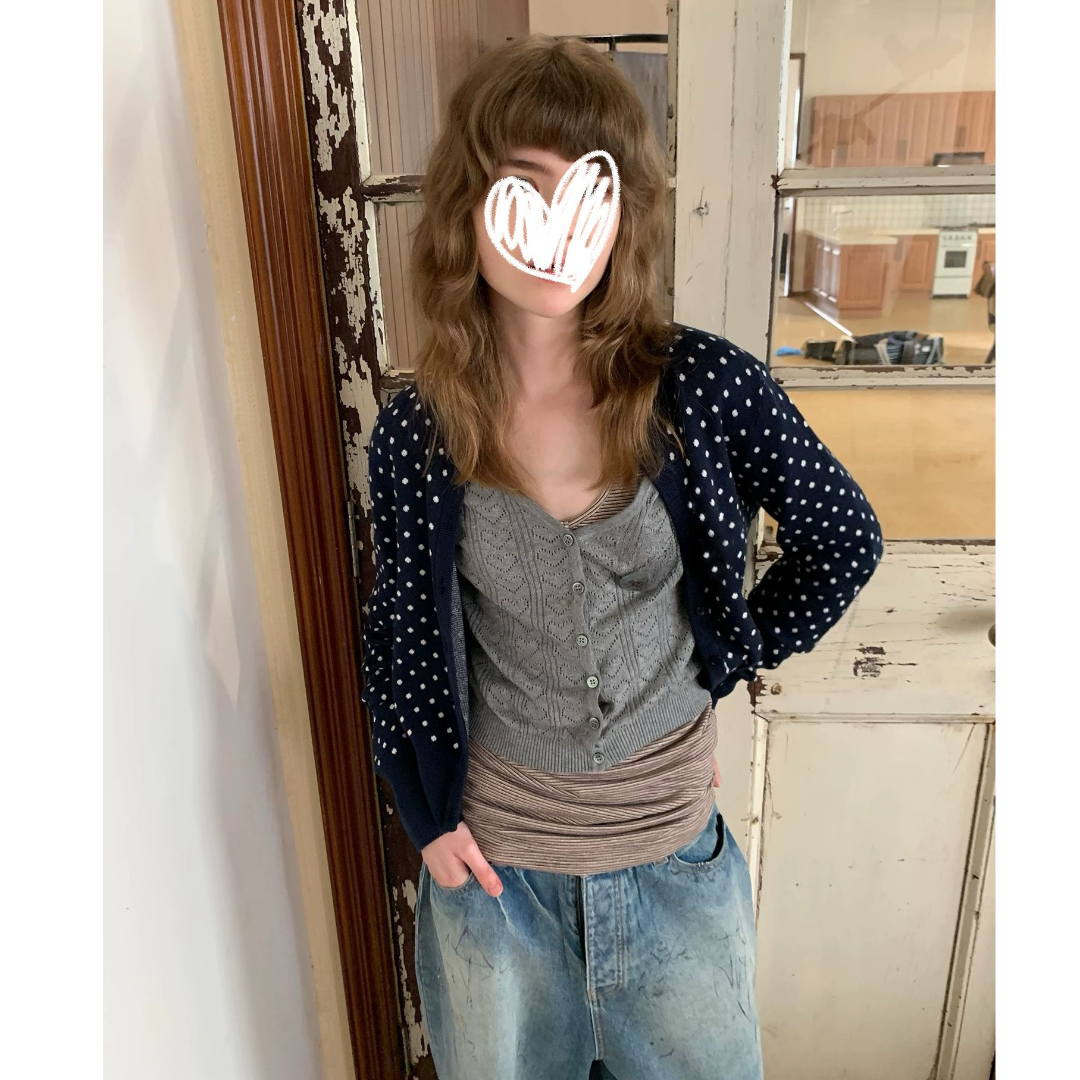 复古圆领波点针织开衫外套女秋长袖慵懒风短款上衣 Q 9311#