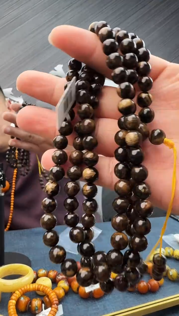 蜜蜡未镶嵌珠宝奇石假一罚十 35，8多样性发其一