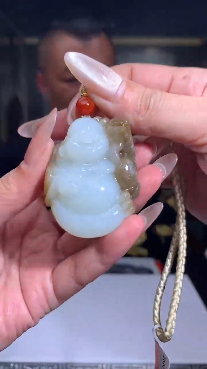 【闪购商品】定制和田玉Boss阳天然和田玉（拍一发一）