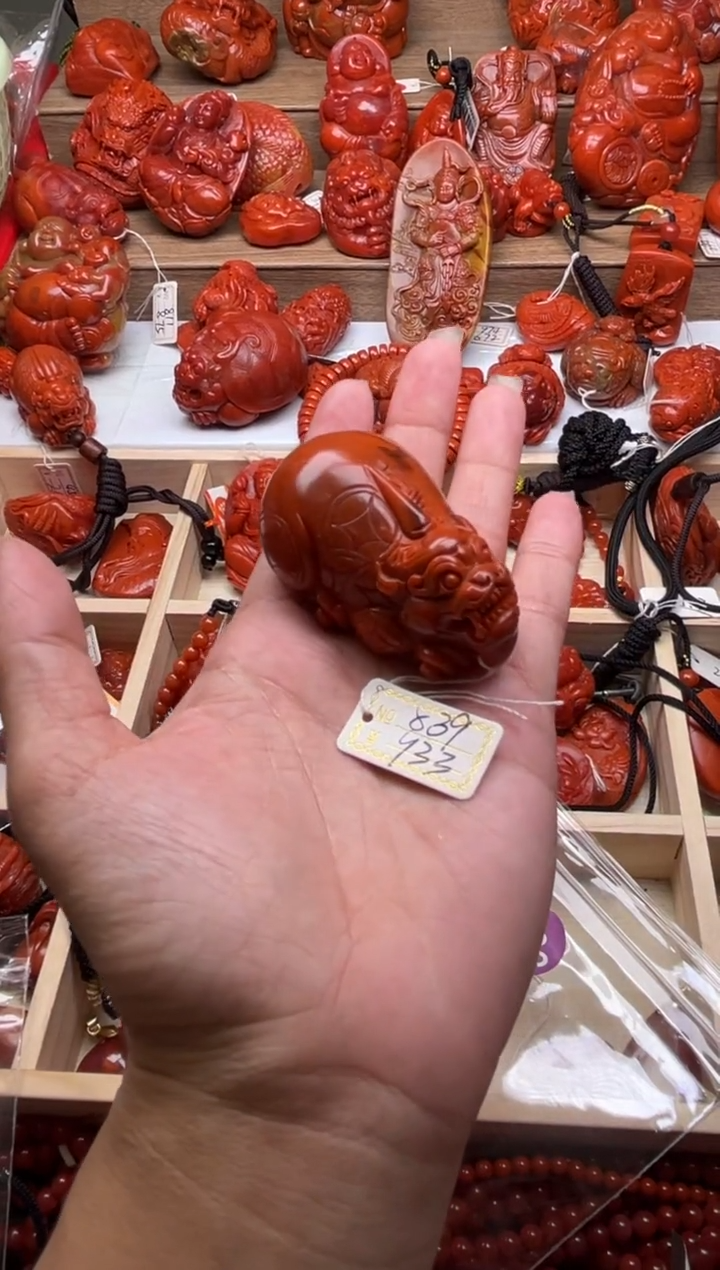 【闪购商品】南红玛瑙珠宝奇石未镶嵌839