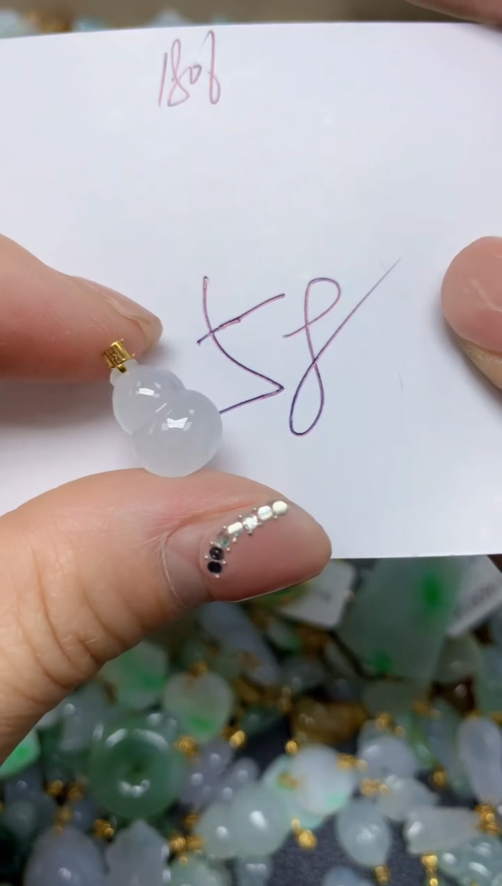 【闪购商品】翡翠挂件18K金镶嵌 天然翡翠A货