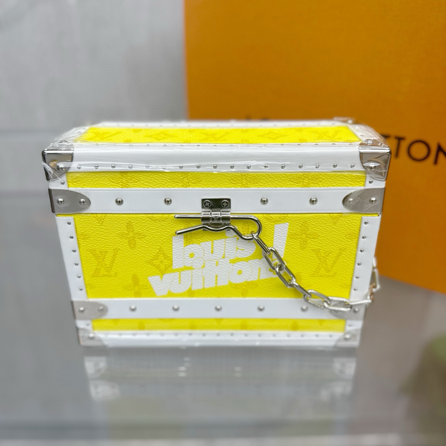 99新 LouisVuitton/路易威登 老佛爷ClutchBox硬盒斜跨包单肩包