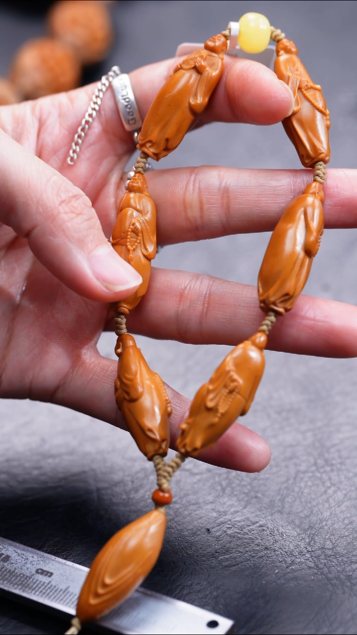 【闪购商品】橄榄核吊坠橄榄核