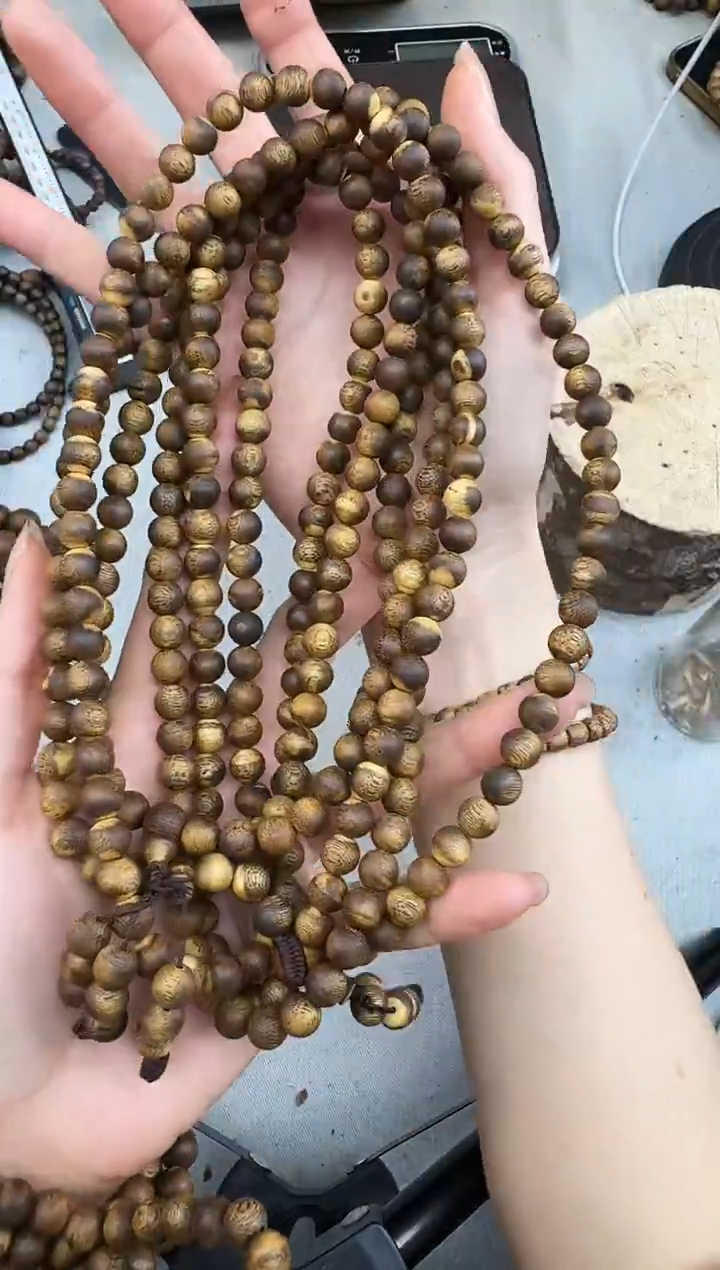 沉香手串0824白棋圆珠多圈多样性发一