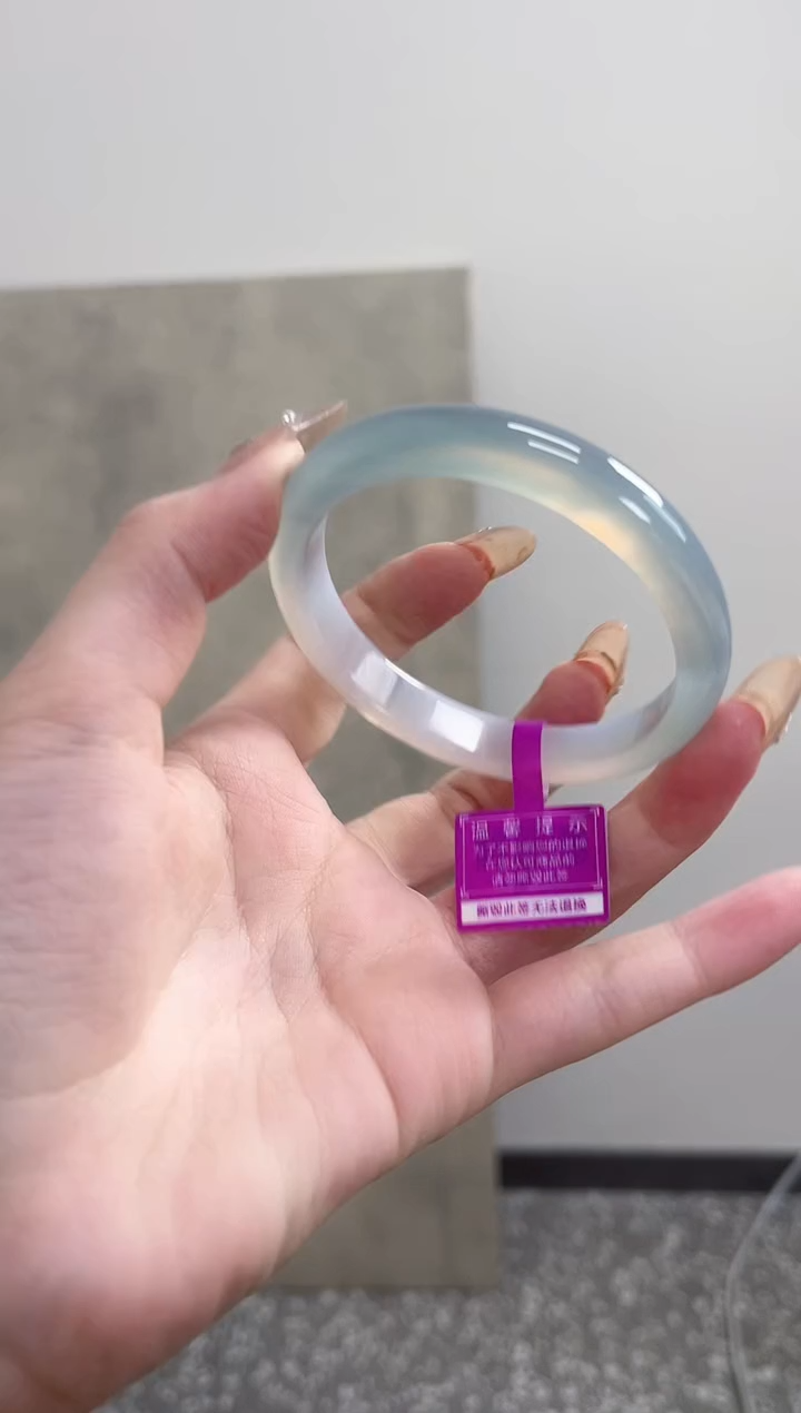 【闪购商品】玛瑙/玉髓手镯未镶嵌58圈 需要包容