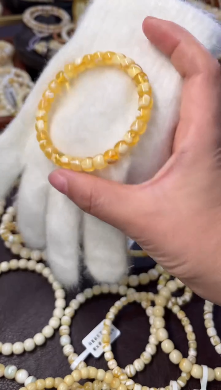 裸石琥珀未镶嵌詩*蜜蜡手串