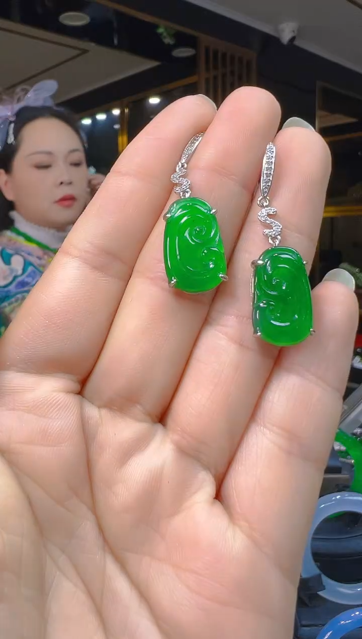 银S925镶嵌翡翠耳饰098(多样性发货发其一)