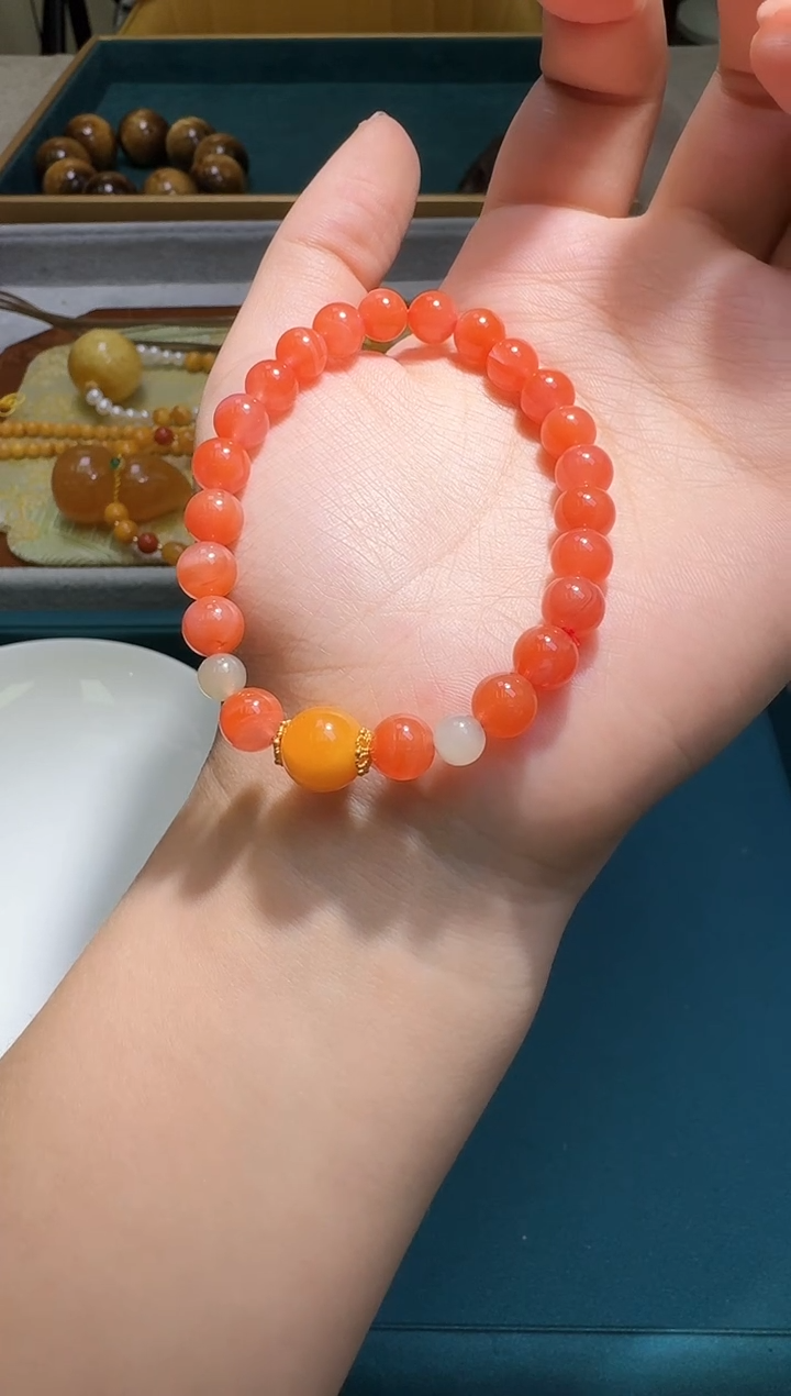 未镶嵌手链南红玛瑙多样性发一件 375