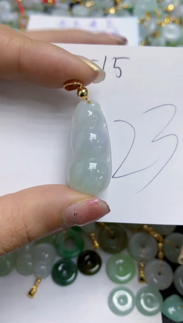 【闪购商品】翡翠颈饰合金天然翡翠A货