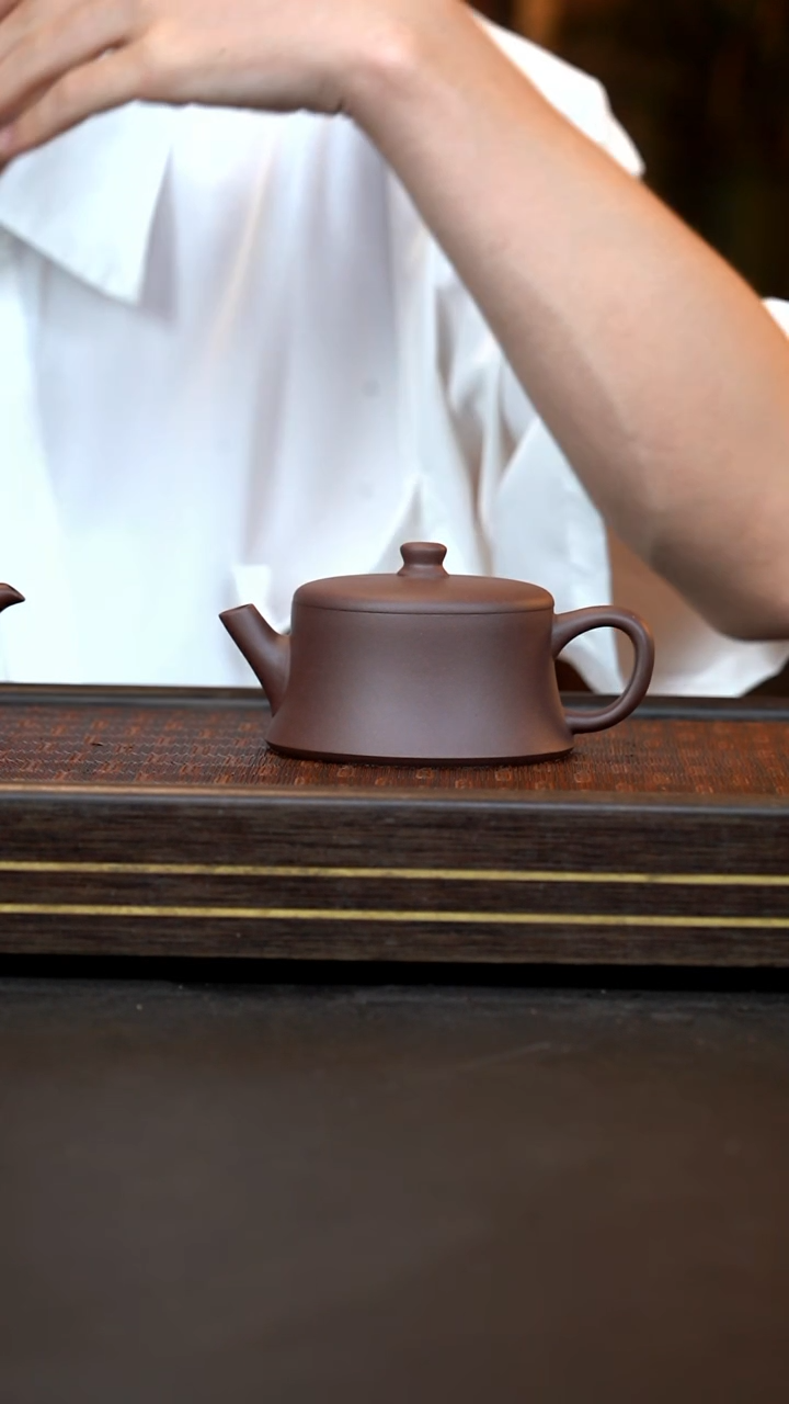 茶壶紫砂云柱 老紫泥  200cc