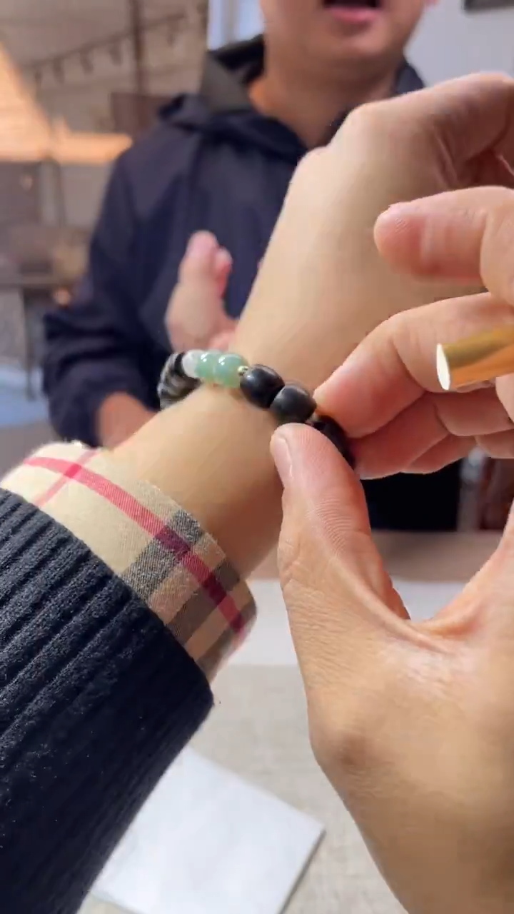 未镶嵌手链翡翠手串