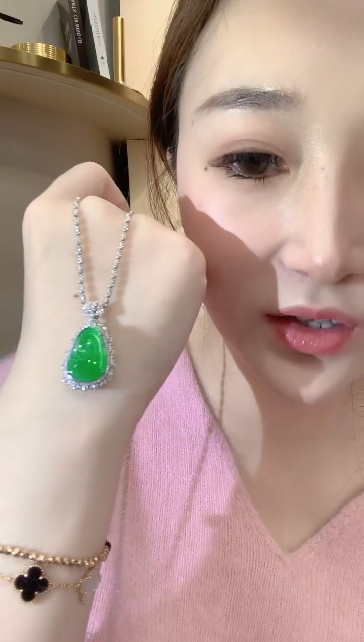 吊坠(不含链)18K金镶嵌翡翠b106       