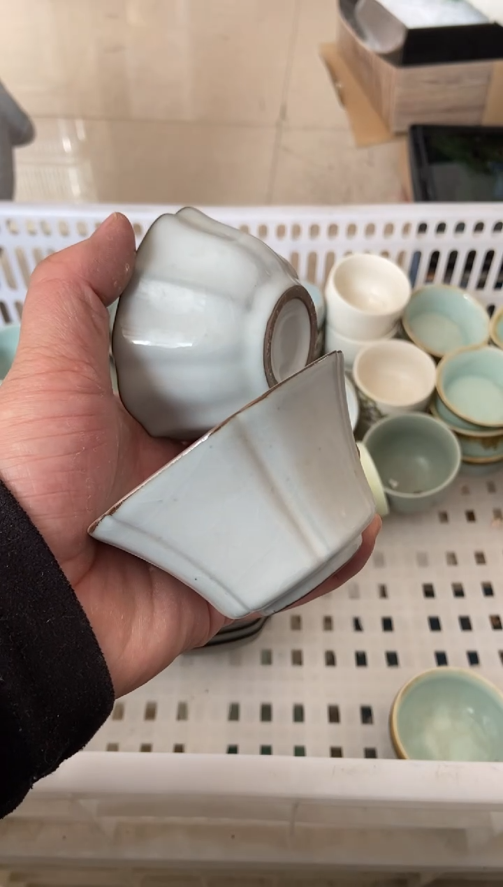 杯无运费险有瑕疵的摄影的产品有使用过的痕迹有点脏介意勿拍