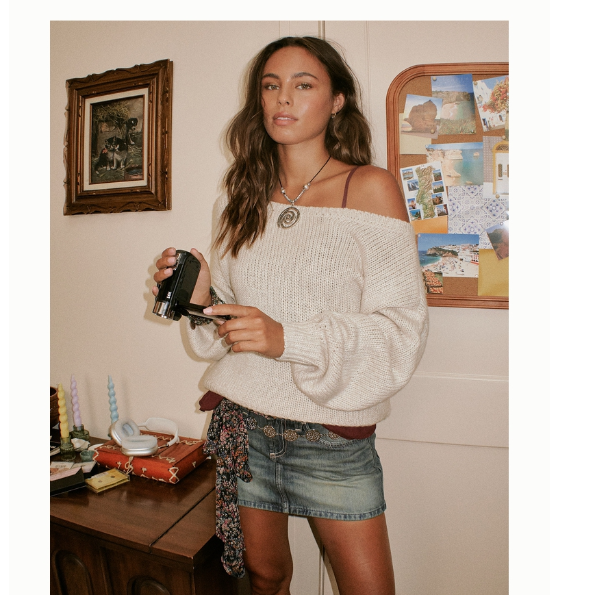 Hollister25秋冬新款蝙蝠袖一字肩露肩针织毛衣女装350-5072