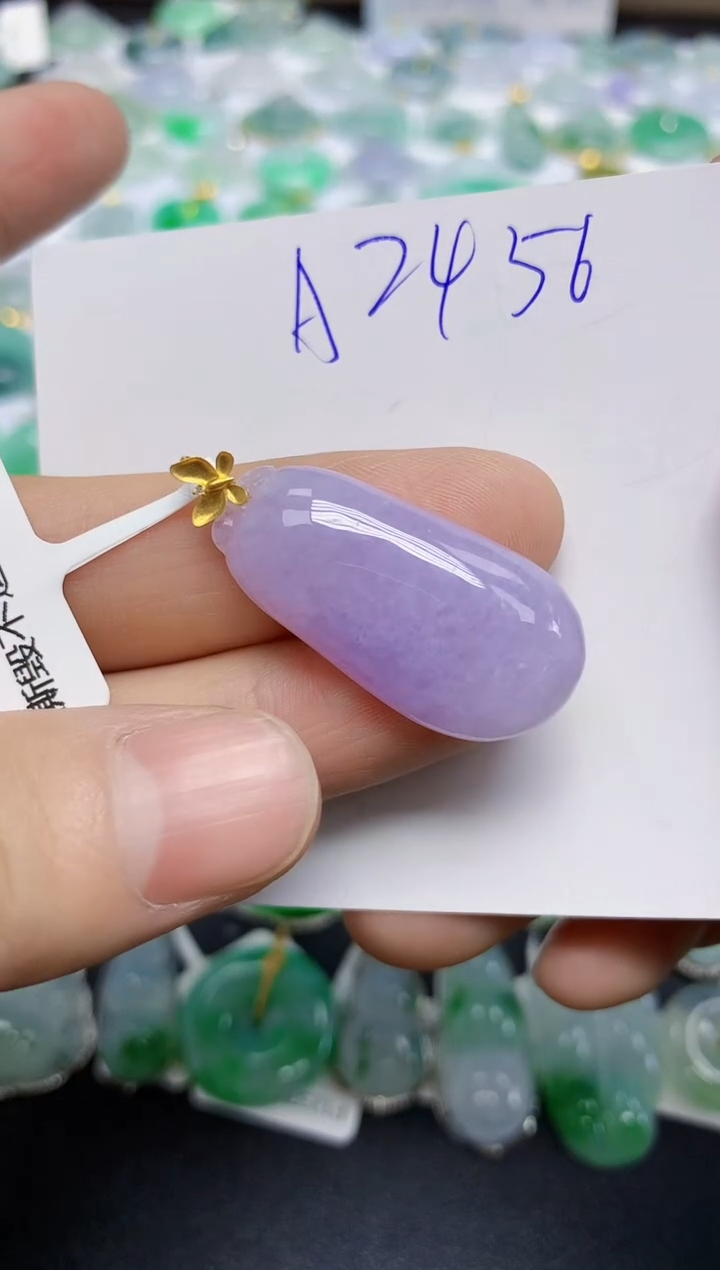 颈饰18K金镶嵌翡翠天然缅甸翡翠A货翡翠百元以上9元证书费自理